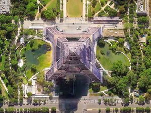 Aneka Sisi Landmark Kenamaan Dunia dari Udara Aneka Sisi Landmark Kenamaan Dunia dari Udara