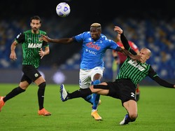 Kalahkan Napoli, Sassuolo Terus Tempel AC Milan di Puncak Klasemen