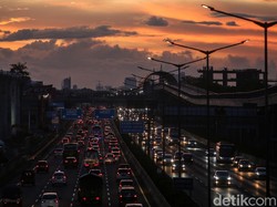 Kendaraan Angkut Barang Dibatasi di Tol Saat Nataru, Simak Jadwalnya