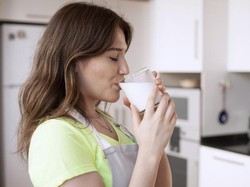 Minum Susu Bisa Bikin Langsing? Ini Faktanya