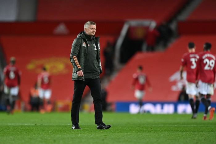 MANCHESTER, ENGLAND - NOVEMBER 01: Ole Gunnar Solskjaer, Manager of Manchester United looks dejected following his teams defeat in the Premier League match between Manchester United and Arsenal at Old Trafford on November 01, 2020 in Manchester, England. Sporting stadiums around the UK remain under strict restrictions due to the Coronavirus Pandemic as Government social distancing laws prohibit fans inside venues resulting in games being played behind closed doors. (Photo by Shaun Botterill/Getty Images)