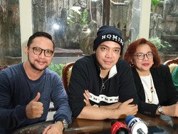 Sandy Tumiwa Akhirnya Pulang Usai 3 Bulan Jalani Rehab