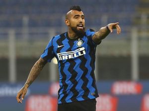 Karena Arturo Vidal Tak Sekuat Dulu Karena Arturo Vidal Tak Sekuat Dulu