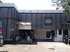 Cerita Sekuriti soal Kebakaran Bar di Kemang: Asap Tebal dan Ada Ledakan