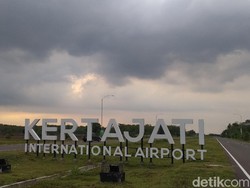 Foto Prawedding di Bandara Kertajati Hanya Boleh di Area Publik