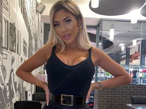 Langgar Lockdown, Chloe Ferry Didenda Rp 188 Juta Langgar Lockdown, Chloe Ferry Didenda Rp 188 Juta