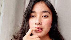 Potret Echi Unyu, Si Cantik Pengasuh Anak Baim Wong