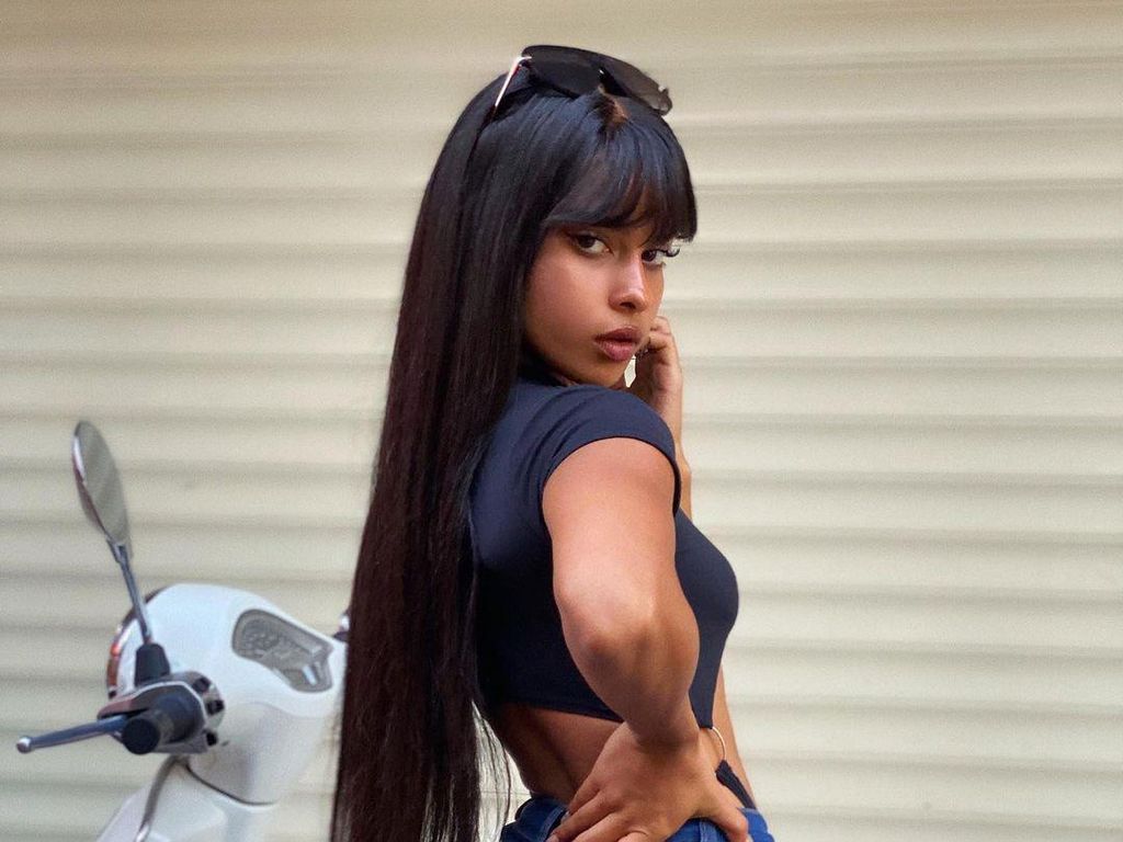 Model Jadi Sorotan karena Mirip Bratz Doll, Dihujat Tubuhnya Tak Realistis Model Jadi Sorotan karena Mirip Bratz Doll, Dihujat Tubuhnya Tak Realistis