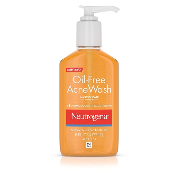 Neutrogena Oil Free Acne Wash ini menjadi salah satu pembersih yang paling populer karena keampuhannya.
