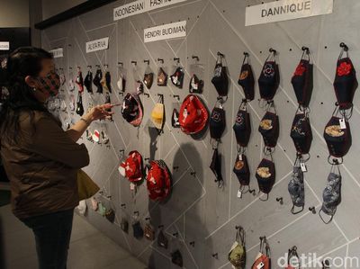 Ratusan Desain Masker Unik Mejeng di Pameran Masker Indonesia