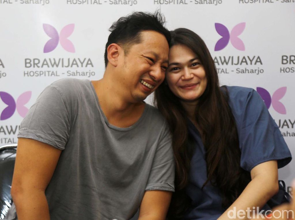 Ringgo Agus Rahman dan Sabai Rayakan Ultah Pernikahan, Terpisah karena Corona