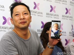 Ini Wajah Putra Kedua Ringgo Agus Rahman Ini Wajah Putra Kedua Ringgo Agus Rahman
