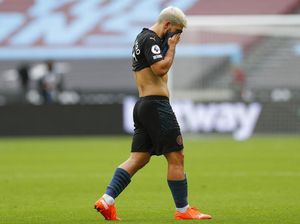 Aguero Pakai Celana Nomor Berapa? Kata Keane Kegendutan Tuh