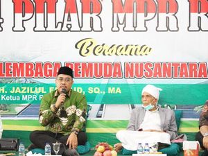 MPR Dorong Santri Kuasai Iptek untuk Tampil ke Pentas Nasional MPR Dorong Santri Kuasai Iptek untuk Tampil ke Pentas Nasional