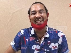 Jawaban Vokalis Bagindas soal Isu Kedekatan dengan Pacar Chef Juna Jawaban Vokalis Bagindas soal Isu Kedekatan dengan Pacar Chef Juna