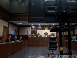 Hakim Cecar Teman Dekat Pinangki yang Beri Keterangan Palsu