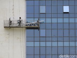 Penerima Subsidi Gaji di DKI Maksimal Upah Rp 4,5 Juta, Daerah Lain?