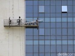 Penerima Subsidi Gaji di DKI Maksimal Upah Rp 4,5 Juta, Daerah Lain?