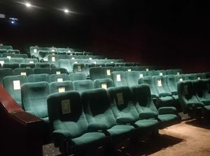 Pemkot Cirebon Izinkan Bioskop Buka Mulai Besok Pemkot Cirebon Izinkan Bioskop Buka Mulai Besok