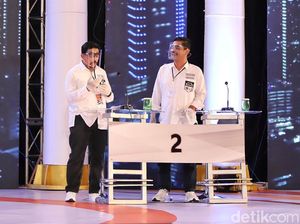 Beda Machfud-Mujiaman dan Eri-Armuji Tangani COVID-19 di Surabaya