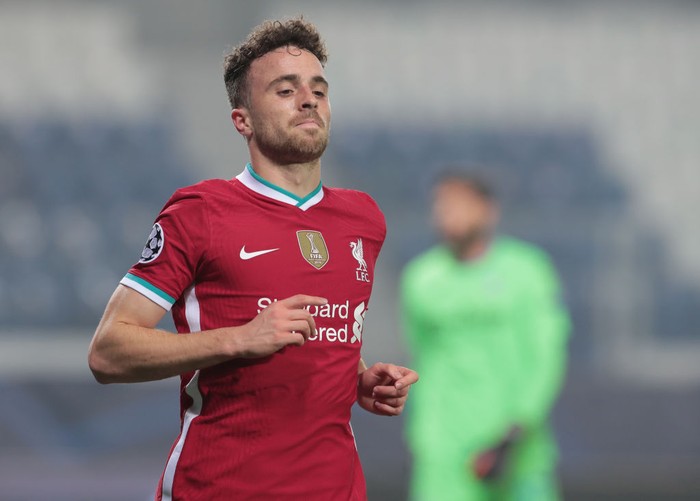BERGAMO, ITALY - NOVEMBER 03:  Diogo Jota of Liverpool FC celebrates after scoring the opening goal during the UEFA Champions League Group D stage match between Atalanta BC and Liverpool FC at Gewiss Stadium on November 03, 2020 in Bergamo, Italy. (Photo by Emilio Andreoli/Getty Images)