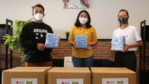 Donasi Ribuan Masker Kain untuk Cegah COVID-19