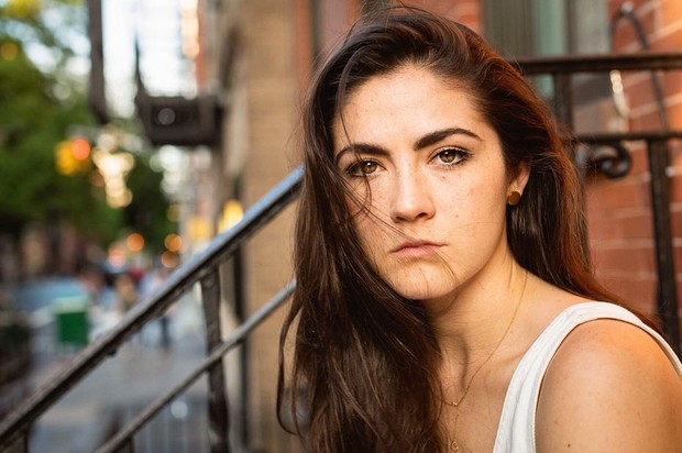 Isabelle Fuhrman kelahiran 25 Februari 1977 yamg berarti saat ini sudah berusia 23 tahun.