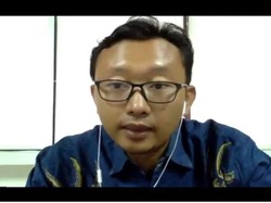 YLBHI Tak Akan Cabut Foto Sejajarkan Jokowi-Soeharto, Ini Alasannya