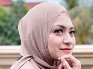 Dibilang Tak Akur Sebagai Saudara, Nathalie Holscher dan Astrid Kuya Satu Frame Dibilang Tak Akur Sebagai Saudara, Nathalie Holscher dan Astrid Kuya Satu Frame