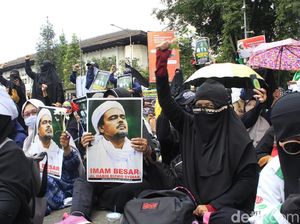 Sambut Kepulangan Habib Rizieq, Ormas Islam Bandung Gelar Rapat Besar