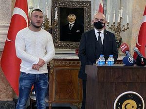 Cerita Migran Turki dan Palestina Bantu Selamatkan Warga Saat Serangan Wina Cerita Migran Turki dan Palestina Bantu Selamatkan Warga Saat Serangan Wina