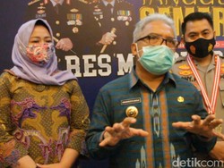 Hipnoterapi Massal di Mojokerto Berbuah Tingginya Kepuasan Masyarakat