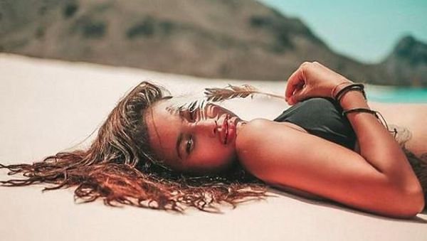 Digugat Cerai Suami, Ratu Felisha Makin Seksi Aja Nih!