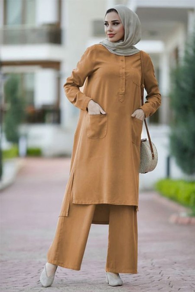 Setelan tunik senada