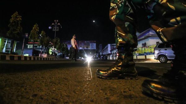 Sinergi TNI-Polri Perangi Pandemi