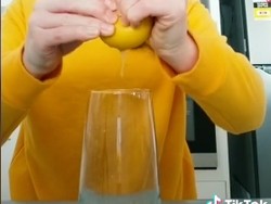 5 Tips TikTok Ini Ajarkan Kupas Bawang hingga Potong Tomat