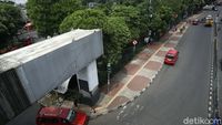 Trotoar Pasar Rebo Bersih Dari PKL