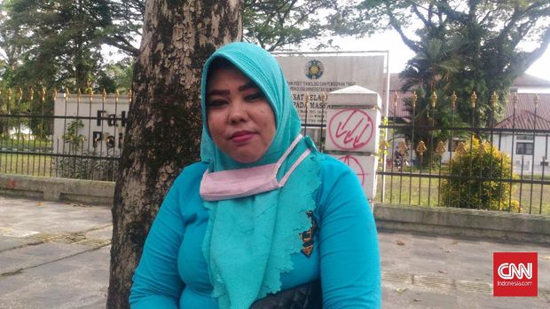 Warga Kecamatan Medan Baru, Desi (33) meragukan menantu Presiden Jokowi, Bobby Nasution yang bertekad mengubah Medan menjadi seperti Paris jika memenangkan Pilkada 2020.