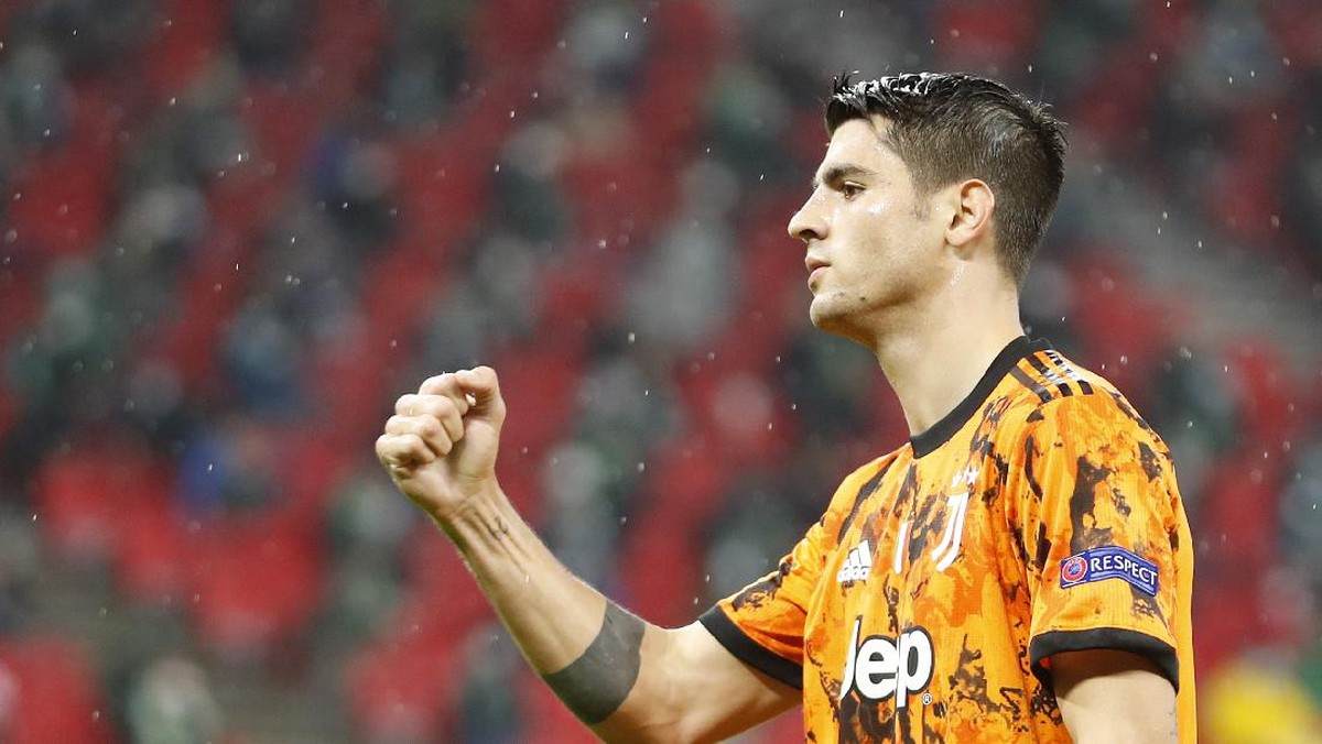 Alvaro Morata mendapat pujian karena tampil sip di Juventus. (Foto: AP/Laszlo Balogh)