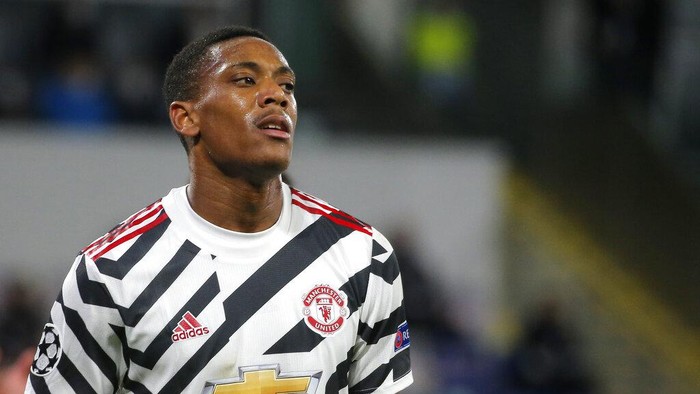 Manchester Uniteds Anthony Martial reacts after a missed scoring opportunity during the Champions League group H soccer match between Istanbul Basaksehir and Manchester United at the Fatih Terim stadium in Istanbul, Wednesday, Nov. 4, 2020. (AP Photo)