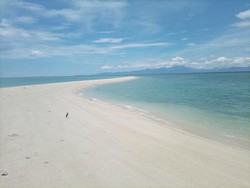 Pesona Pasir Timbul Bone Labunta, Aduhai Indahnya!