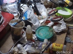 Video Penggerebekan Rumah Eksperimen Produksi Sabu di Mojokerto