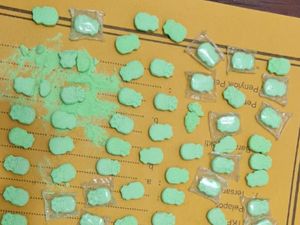 Polisi Bongkar Sindikat Pengedar Ekstasi Cap Hulk di Bandung