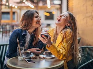 10 Kebiasaan Sederhana yang Bisa Membuat Awet Muda 10 Kebiasaan Sederhana yang Bisa Membuat Awet Muda