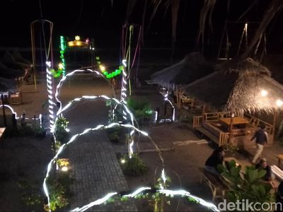 Potret Wisata Malam yang Hits di Pangandaran Potret Wisata Malam yang Hits di Pangandaran