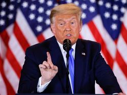 Trump Minta Penghitungan Suara Dihentikan, Emang Bisa?