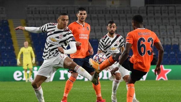 Keok di Istanbul, MU Jadi Bahan Lelucon Netizen