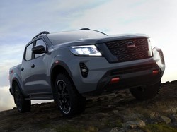 Nissan Navara Terbaru Meluncur, Tampilan Lebih Gagah