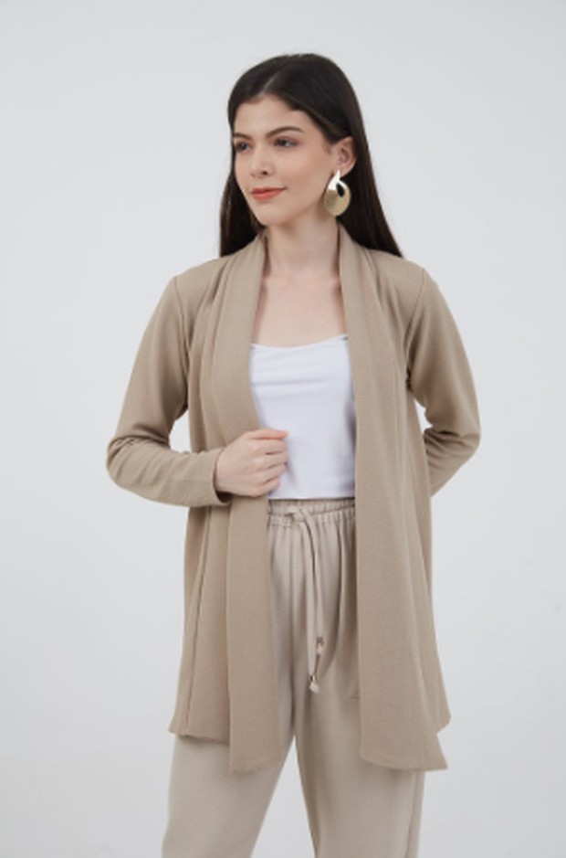 Outfit Cardigan dari Berrybenka/Berrybenka/Shopee.co.id
