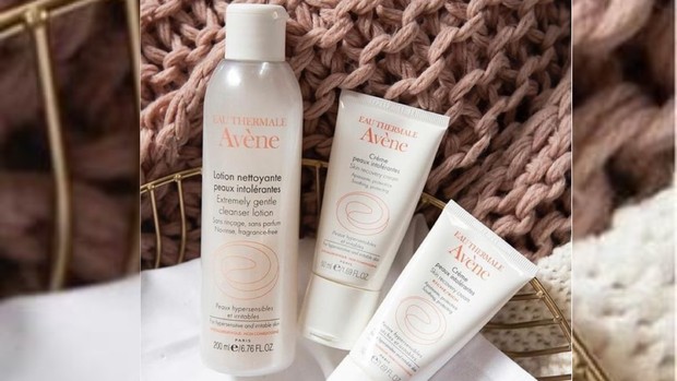 rekomendasi cleanser untuk kulit kering: Avène Extremely Gentle Cleanser Lotion